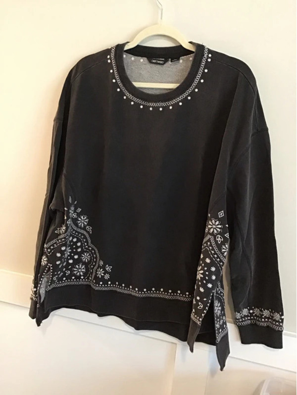 Driftwood jeans large French terry long sleeve, washed black, new, sweatshirt